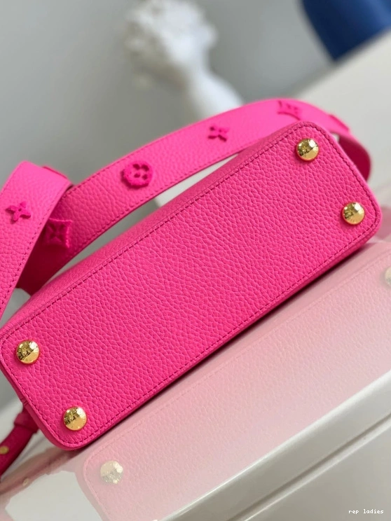 Cheap LOUIS VUITTON CAPUCINES BB 0812
